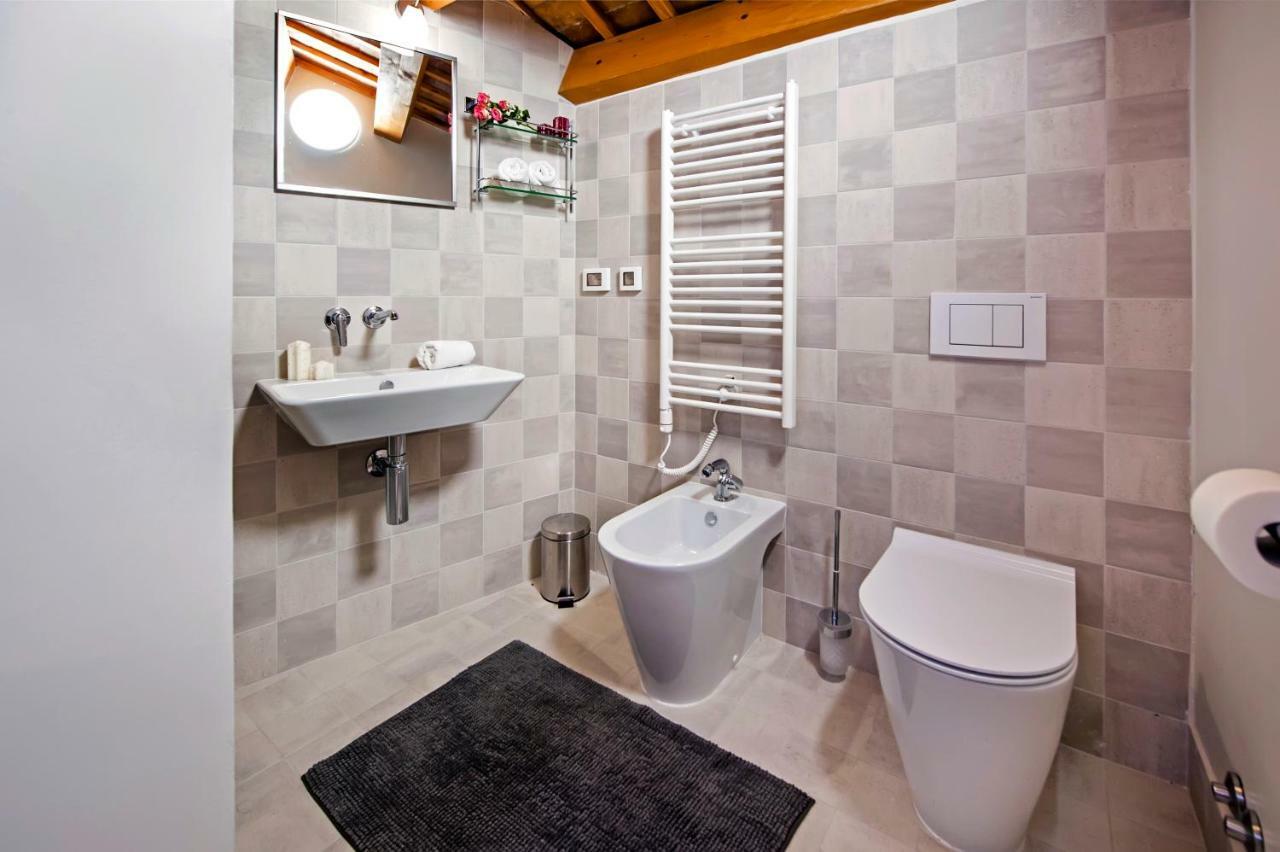 Casa Bruno Hotel Ровин Екстериор снимка